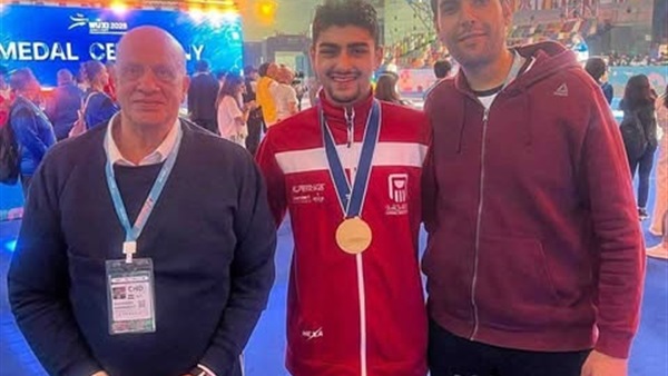 طارق الحسيني: ذهبية طلب في بطولة العالم لناشئي سلاح الشيش تؤكد أننا على الطريق الصحيح