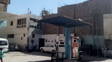 حملات رقابية مكثفة بمواقف السيارات بالزينية شمال الأقصر