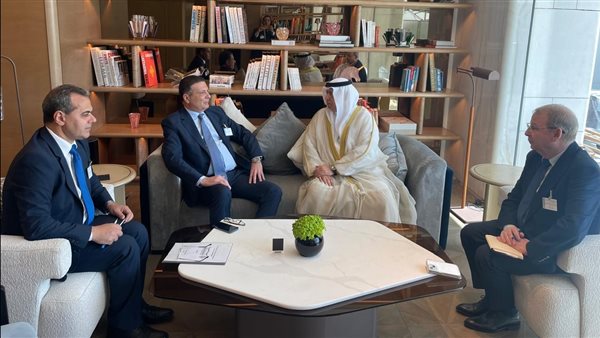 انفوجرافيك.. مشاركة وزير الزراعة في الاجتماع الـ ٤٩ لمحافظي العربية للاستثمار والإنماء الزراعي بالكويت انفوجرافيك.. مشاركة وزير الزراعة في الاجتماع الـ ٤٩ لمحافظي العربية للاستثمار والإنماء الزراعي بالكويت