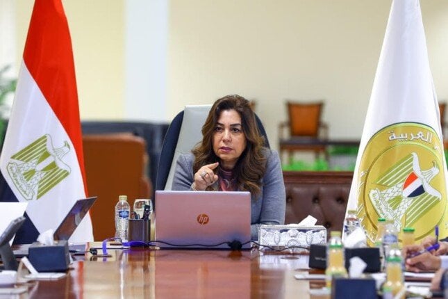 عاجل.. إقالة سكرتير عام محافظة سوهاج بعد المشادة مع نائب المحافظ عاجل.. إقالة سكرتير عام محافظة سوهاج بعد المشادة مع نائب المحافظ