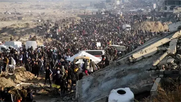تهجير الفلسطينيين خط أحمر لن نسمح بتجاوزه.. رسائل مصرية قوية خلال منتدى أنطاليا.. "الخارجية": جهود يومية مستمرة لوقف إطلاق النار.. محللون: مصر تتحرك وفق خطط واقعية ومدروسة.. وتواجه التحديات تهجير الفلسطينيين خط أحمر لن نسمح بتجاوزه.. رسائل مصرية قوية خلال منتدى أنطاليا.. "الخارجية": جهود يومية مستمرة لوقف إطلاق النار.. محللون: مصر تتحرك وفق خطط واقعية ومدروسة.. وتواجه التحديات