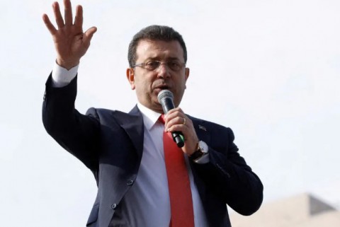 مثول رئيس بلدية اسطنبول المسجون أمام القضاء مثول رئيس بلدية اسطنبول المسجون أمام القضاء