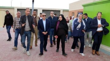محافظ الإسماعيلية يتفقد اللمسات النهائية بمشروع المجمع الترفيهي التجاري بحي السلام