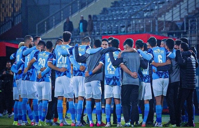 شكوى في اتحاد الكرة ضد مشاركة بيراميدز في الدوري الممتاز شكوى في اتحاد الكرة ضد مشاركة بيراميدز في الدوري الممتاز