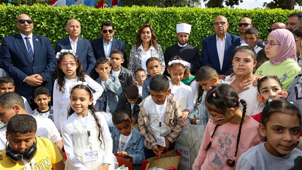 بحضور عدد من الوزراء.. محافظ القاهرة يشهد احتفالية العاصمة بعيد اليتيم بحضور عدد من الوزراء.. محافظ القاهرة يشهد احتفالية العاصمة بعيد اليتيم