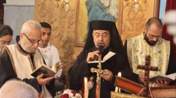 الأنبا إبراهيم إسحق يترأس قداس جمعة ختام الصوم بكنيسة مار جرجس