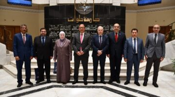 مذكرة تفاهم بين جامعتي حلوان والعلوم التطبيقية الأردنية لتعزيز التعاون الأكاديمي والبحثي