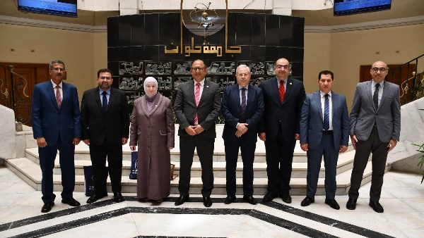 مذكرة تفاهم بين جامعتي حلوان والعلوم التطبيقية الأردنية لتعزيز التعاون الأكاديمي والبحثي مذكرة تفاهم بين جامعتي حلوان والعلوم التطبيقية الأردنية لتعزيز التعاون الأكاديمي والبحثي