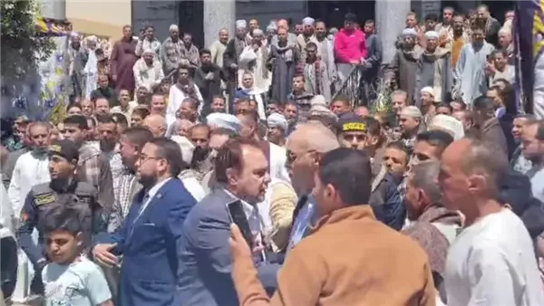 إقالة سكرتير عام سوهاج بسبب تجاوزه في حق نائب المحافظ إقالة سكرتير عام سوهاج بسبب تجاوزه في حق نائب المحافظ