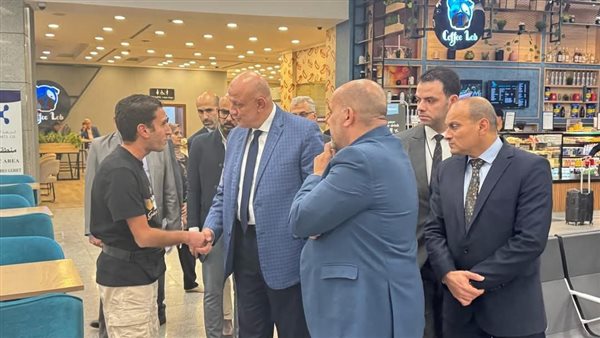 النشار يتفقد مطار الغردقة الدولي تزامنا مع انطلاق الموسم السياحي الصيفي النشار يتفقد مطار الغردقة الدولي تزامنا مع انطلاق الموسم السياحي الصيفي