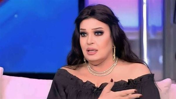 فيفي عبده: عمري ما فكرت في الاعتزال وطفولتي كانت قاسية فيفي عبده: عمري ما فكرت في الاعتزال وطفولتي كانت قاسية