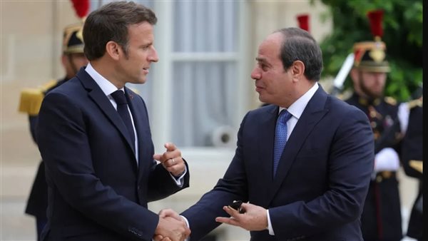 مكاسب بالجملة.. شوف الحكومة استغلت زيارة ماكرون للترويج للفرص الاستثمارية ازاي مكاسب بالجملة.. شوف الحكومة استغلت زيارة ماكرون للترويج للفرص الاستثمارية ازاي