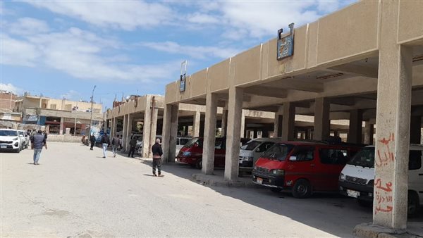 محافظ شمال سيناء: انتظام العمل في مواقف السيارات ومحطات الوقود بسيناء محافظ شمال سيناء: انتظام العمل في مواقف السيارات ومحطات الوقود بسيناء