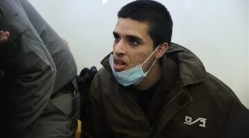 دخل طفلاً وخرج شابا.. أحمد مناصرة فلسطيني قضي 10 سنوات داخل سجون الاحتلال