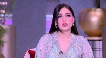 ياسمين عز للسيدات: متقوليش نفسي في كحك وبسكوت لأن جوزك بيخلي الكون مبسوط