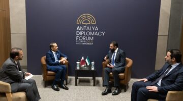 رئيس الوزراء : نؤكد وقوفنا مع أشقائنا في مواجهة كل محاولات المساس باستقرار سوريا &nbsp;ووحدة أراضيها