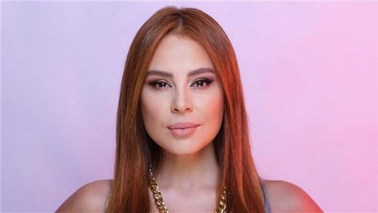 هل ستحيي كارول سماحة حفلاً في سوريا قريباً؟ وهذا ما يجمعها بـ باسم فغالي هل ستحيي كارول سماحة حفلاً في سوريا قريباً؟ وهذا ما يجمعها بـ باسم فغالي