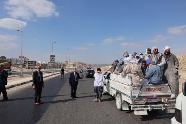 بعد 717 إصابة و342 حادثًا.. المنيا تصر: لا عودة لعصر نقل الركاب على أسطح السيارات بعد 717 إصابة و342 حادثًا.. المنيا تصر: لا عودة لعصر نقل الركاب على أسطح السيارات