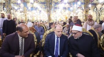 محافظ كفر الشيخ يقدم واجب العزاء لرئيس جامعة الأزهر في وفاة والده