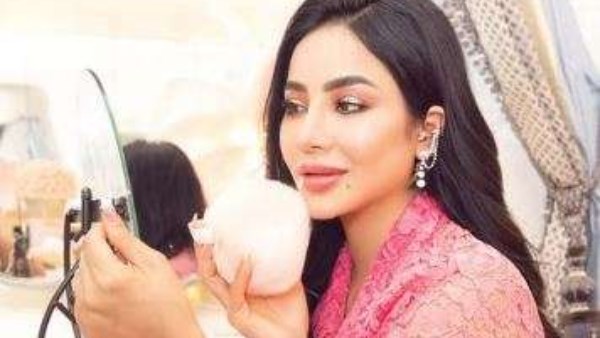 لجين عمران تطلق “فيلر من أول السطر”.. مواجهة مع حقائق التجميل المخفية لجين عمران تطلق “فيلر من أول السطر”.. مواجهة مع حقائق التجميل المخفية