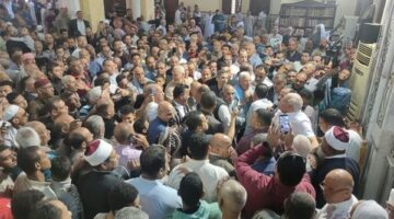 تشكيل لجنة عليا لمتابعة نشاط جمعيات بناء المساكن في الوادي الجديد
