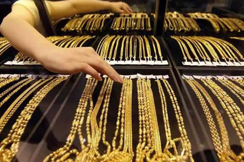 سعر الذهب اليوم في مصر السبت 12-4-2025.. قمة تاريخية لعيار 21