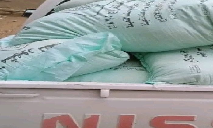 ضبط 2 طن دقيق بلدي مدعم قبل بيعه في السوق السوداء بقويسنا ضبط 2 طن دقيق بلدي مدعم قبل بيعه في السوق السوداء بقويسنا
