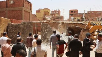 إزالة 230 حالة إشغال بأسوان.. صور