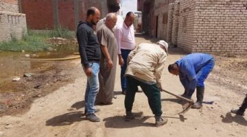 استجابة فورية لشكوى مواطن بشأن تراكم مياه صرف بقرية مازورا في بني سويف
