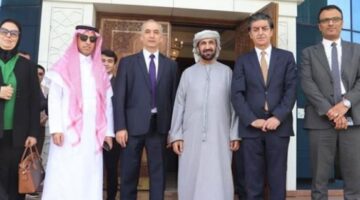 وفد البرلمان العربي برئاسة اليماحي يزور مكتبة البيروني في طشقند
