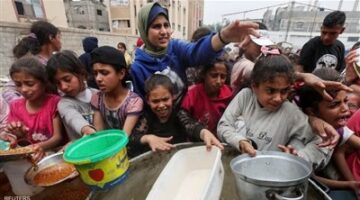 الأونروا تحذر: غزة على حافة "الجوع الشديد" وسط أطول حصار منذ أكتوبر