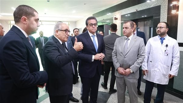 وزير الصحة يوجه بضرورة تسليم قسم الرعاية المركزة الجديد بمستشفى أطفال مصر خلال شهرين وزير الصحة يوجه بضرورة تسليم قسم الرعاية المركزة الجديد بمستشفى أطفال مصر خلال شهرين