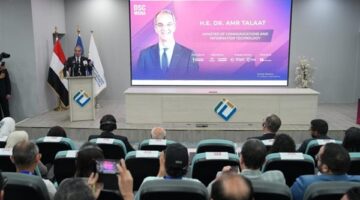 وزير الاتصالات يشهد ختام مؤتمر الذكاء الاصطناعي وعلوم البيانات بجامعة مصر للمعلوماتية