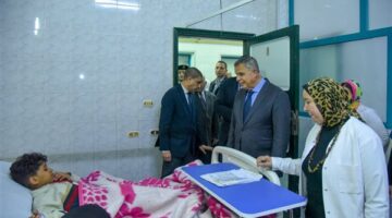 إعانة شهرية وفرصة عمل.. محافظ الإسكندرية يوجه بسد احتياجات أسرة ضحايا عقار اللبان المنهار