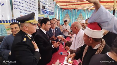 نائب محافظ سوهاج يحضر جلسة صلح بين عائلتين في عرابة أبو الدهب بمركز سوهاج نائب محافظ سوهاج يحضر جلسة صلح بين عائلتين في عرابة أبو الدهب بمركز سوهاج