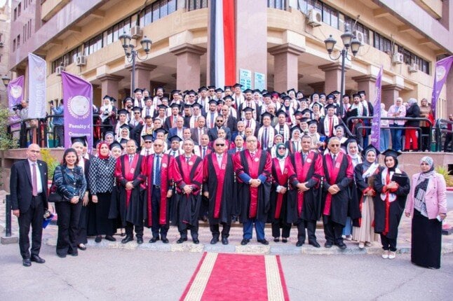 «تجارة طنطا» تحتفل بتخرج دفعة 2024 وتُكرم المتميزين «تجارة طنطا» تحتفل بتخرج دفعة 2024 وتُكرم المتميزين