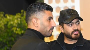 أول ظهور لمحمد سامي فى عزاء حماة رامي صبري بعد اعتزاله الدراما التليفزيونية