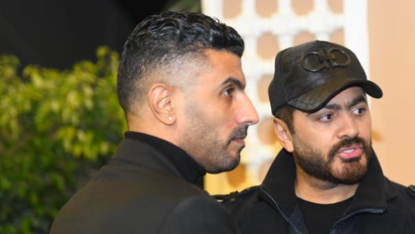 أول ظهور لمحمد سامي فى عزاء حماة رامي صبري بعد اعتزاله الدراما التليفزيونية أول ظهور لمحمد سامي فى عزاء حماة رامي صبري بعد اعتزاله الدراما التليفزيونية