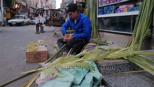 آلاف الأقباط يحتفلون بأحد السعف بالفيوم.. صور آلاف الأقباط يحتفلون بأحد السعف بالفيوم.. صور