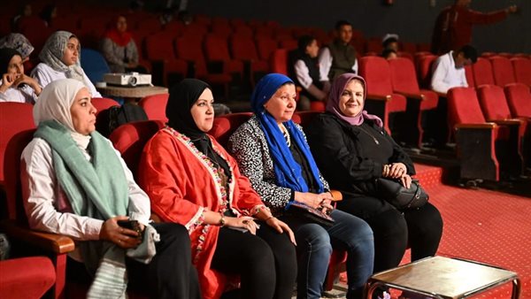 أهل مصر.. بروفات مكثفة في ورش الأسبوع الثقافي لأطفال المحافظات الحدودية بالوادي الجديد أهل مصر.. بروفات مكثفة في ورش الأسبوع الثقافي لأطفال المحافظات الحدودية بالوادي الجديد