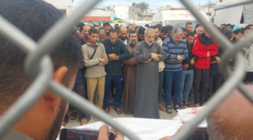 مذبحة جديدة في غزة.. 7 شهداء بينهم 6 أشقاء بقصف مركبة غرب دير البلح