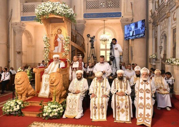 البابا تواضروس يترأس قداس أحد الشعانين بالكاتدرائية المرقسية بالاسكندرية «صور» 