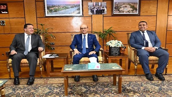 جامعة أسيوط في مواجهة الفساد عبر شراكة تدريبية مع الرقابة الإدارية جامعة أسيوط في مواجهة الفساد عبر شراكة تدريبية مع الرقابة الإدارية