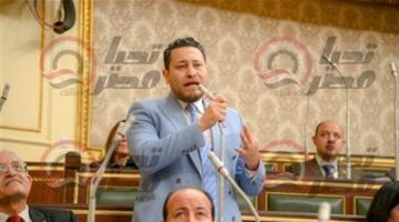 النائب علاء عصام عن اقتراح تغيير شروط الترشح لـ«برلمان 2026» للحاصلين على الثانوية فقط: «الانحيازللشعب لا يحتاج شهادة»