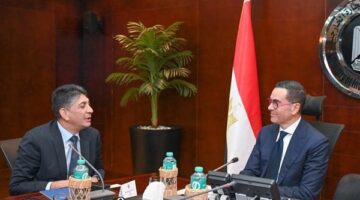 وزير الاستثمار يستعرض فرص الاستثمار مع فودافون مصر ومجموعة فوداكوم بمجالات التكنولوجيا والاتصالات