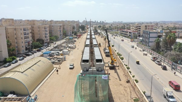 بالصور.. وزارة النقل تكشف تقدم أعمال تركيب الكمرات بمشروع مترو الإسكندرية بالصور.. وزارة النقل تكشف تقدم أعمال تركيب الكمرات بمشروع مترو الإسكندرية