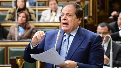 أبو العينين: الخطوط الحمراء للرئيس السيسي أصبحت شعار عالميا.. والعالم يتحدث باسمه ومواقفه أبو العينين: الخطوط الحمراء للرئيس السيسي أصبحت شعار عالميا.. والعالم يتحدث باسمه ومواقفه