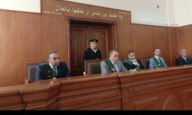 تأجيل محاكمة المتهمين بقتل «شهيد الشهامة» بالغردقة إلى يونيو المقبل تأجيل محاكمة المتهمين بقتل «شهيد الشهامة» بالغردقة إلى يونيو المقبل