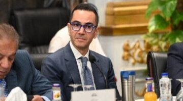 وزير التجارة الخارجية يبحث مع «فوداكوم» و«فودافون» فرص الاستثمار في مصر