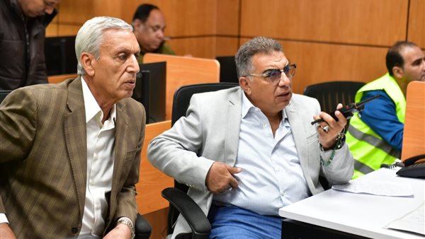 توجيهات عاجلة من محافظ الدقهلية بشأن تجمعات مياه الأمطار بالمحافظة توجيهات عاجلة من محافظ الدقهلية بشأن تجمعات مياه الأمطار بالمحافظة